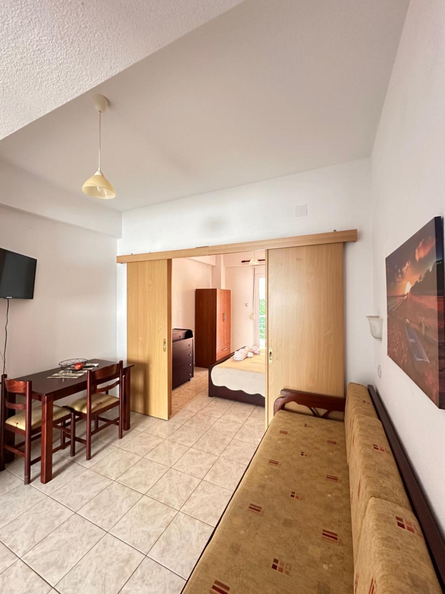 Dimos Apartments Kokkino Nero Exterior photo
